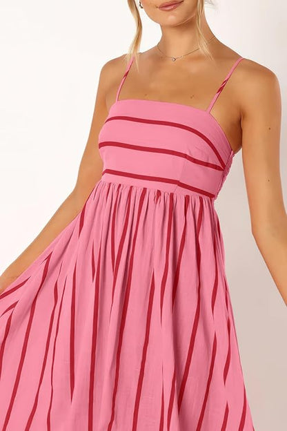 Sexy spaghetti-strap lace-up maxi dress